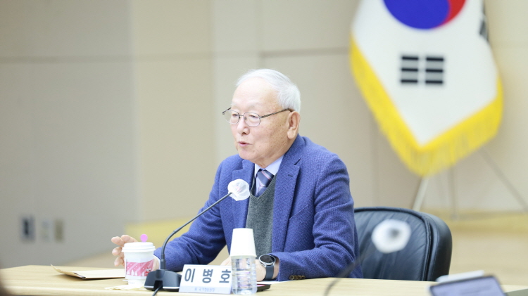 [INSS스페셜렉쳐] 미국사회의 변모와 트럼프 현상 : 새로운 국제질서 태동과 우리의 국가안보